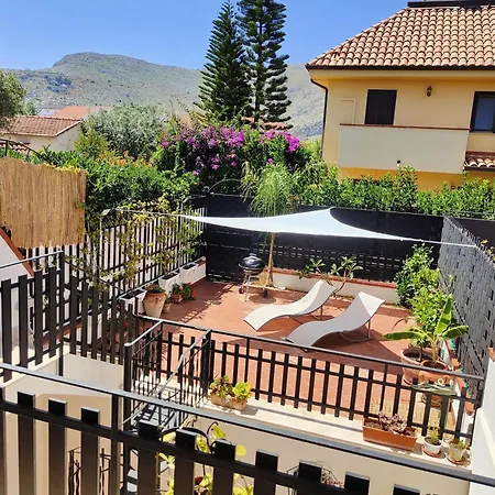 Casa Antigone 99 בית נופש *