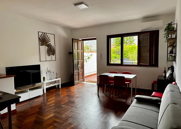 Сasa de vacaciones Casa Antigone 99 *